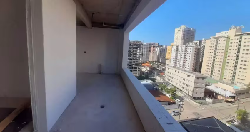 Belissímo apartamento, fino acabamento e à 100m do mar