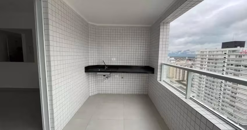 Belíssimo apartamento, lazer completo a 400 metros do mar