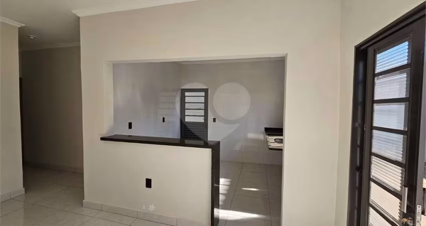 Casa com 2 quartos à venda em Parque Das Oliveiras Ii - SP