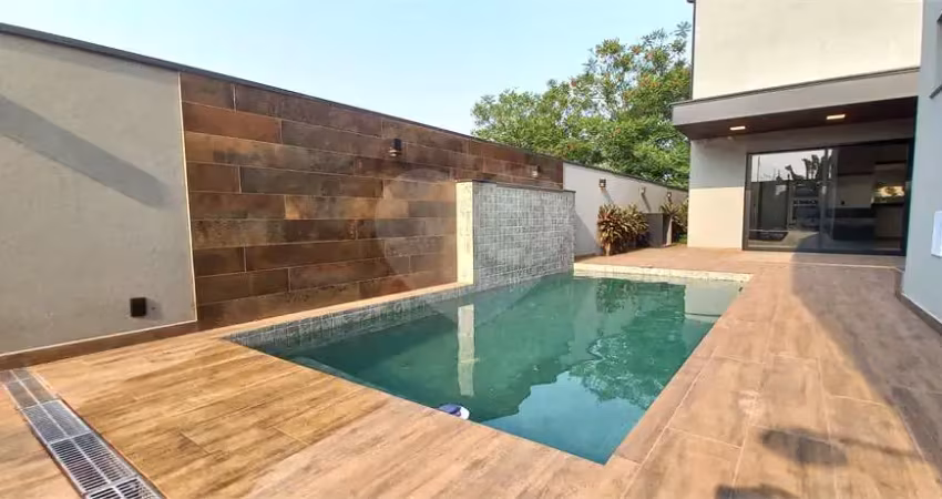 Casa térrea com 3 quartos à venda em condomínio arara azul - sp