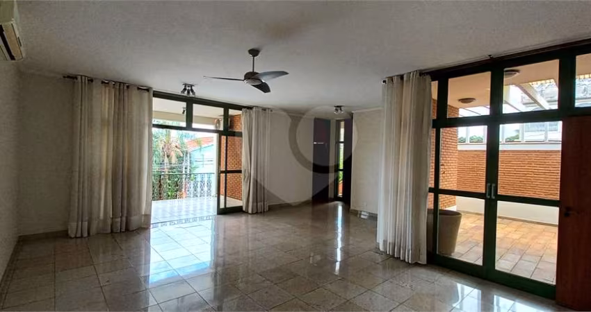 Casa com 4 quartos à venda em Jardim Sumaré - SP