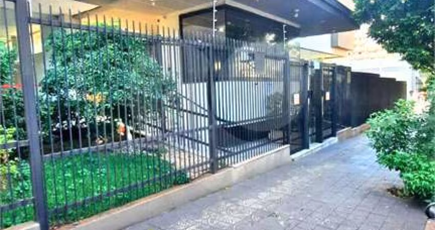 Apartamento com 3 quartos à venda em Centro - SP