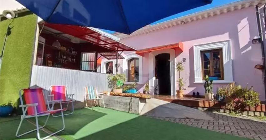 Casa com 9 quartos à venda em São Francisco - PR