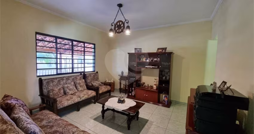 Casa com 2 quartos à venda em Jardim Das Vertentes - SP