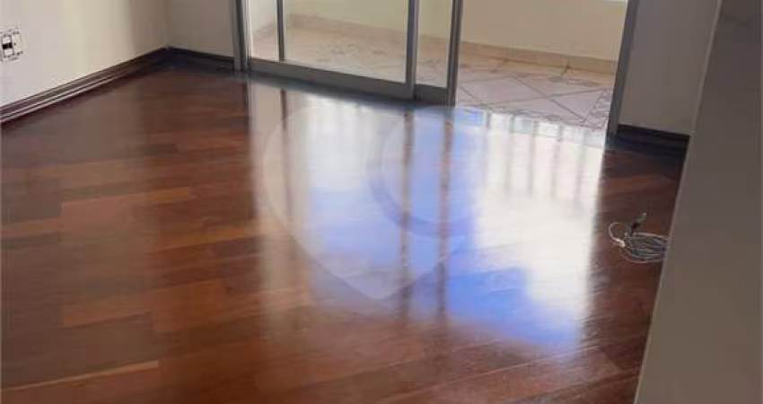 Apartamento com 3 quartos à venda em Vila Gomes Cardim - SP
