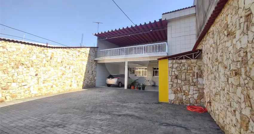 Sobrado com 2 quartos à venda em Vila Nova Curuçá - SP
