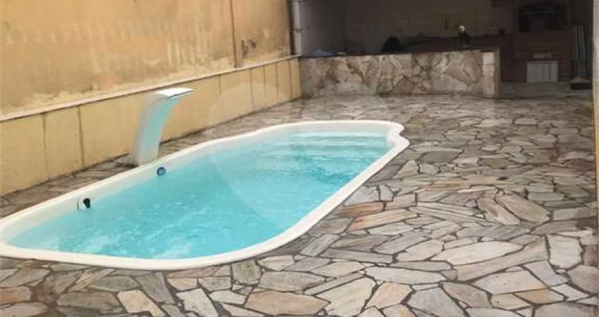 Casa com 3 quartos à venda em Cidade Patriarca - SP