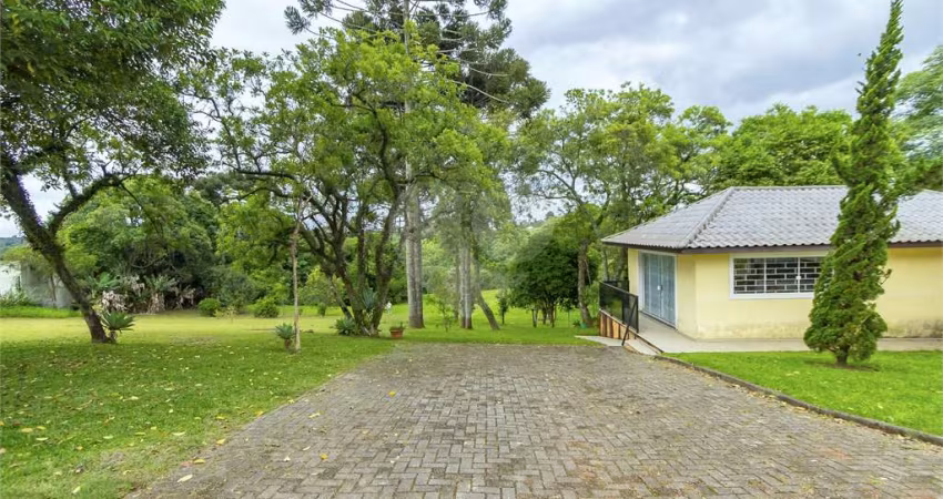 Chácara com 2 quartos à venda em Umbará - PR