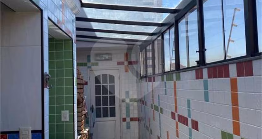 Sobrado com 3 quartos à venda em Vila Mazzei - SP