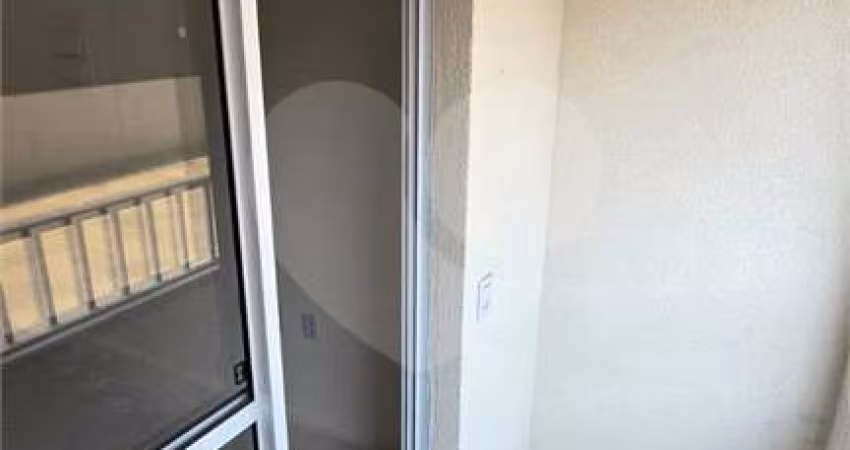 Apartamento com 1 quartos à venda ou para locação em Vila Guedes - SP