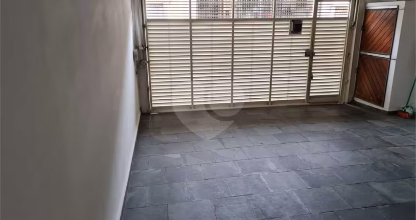 Sobrado com 3 quartos à venda em Vila Campo Grande - SP