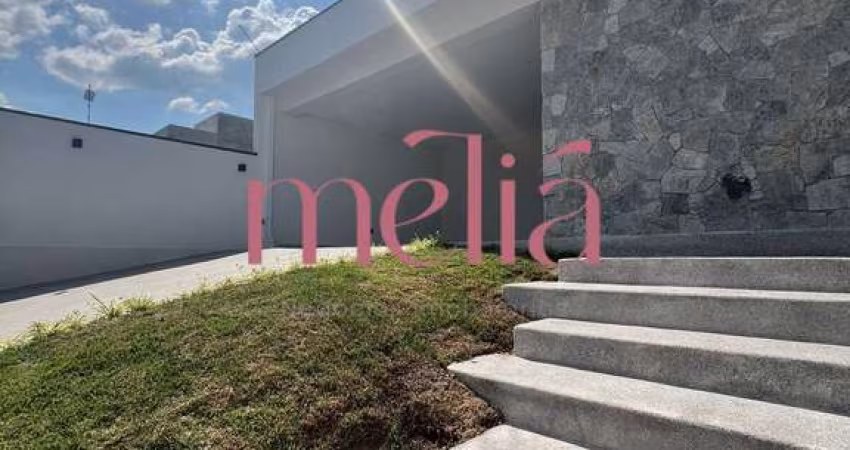 Casa Alto Padrão em Residencial Astúrias, Pouso Alegre/MG