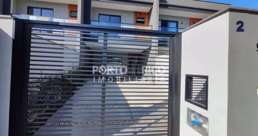 Sobrado geminado de 142m² no bom retiro - amplo terreno nos fundos