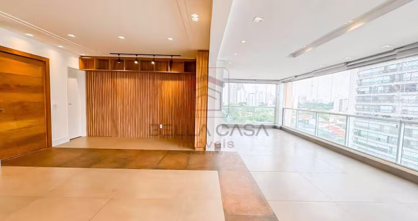 Apartamento a venda com 4 quartos e varanda gourmet na Mooca