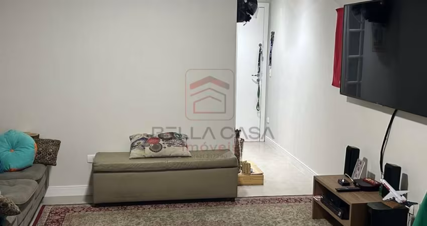 Apartamento a venda na Mooca mobiliado