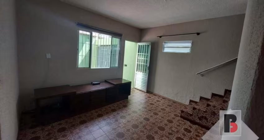 SOBRADO A VENDA AGUA RASA