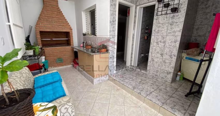 Casa assobrada a venda na mooca com quintal