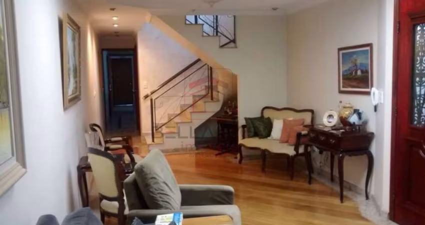 Casa a venda Parque da mooca, 3 dormitórios, 3 suítes, quintal e 4 vagas