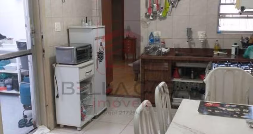 Casa próximo ao Metrô Vila Prudente com 1 dormitório e 1 vaga