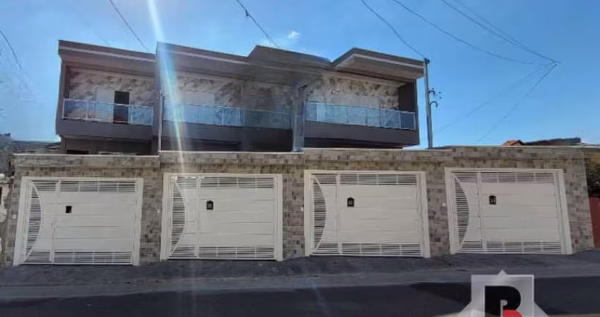 NOVO - 175 m² - 3 dormitórios, 1 suíte, terraço, 5 vagas de garagem, espaço para churrasqueira