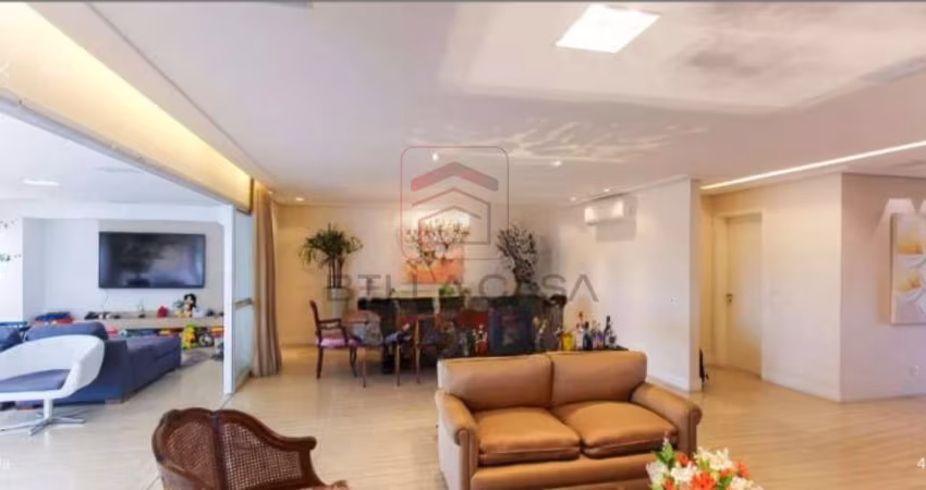Apartamento à venda com 283m², 3 suítes e 4 vagas