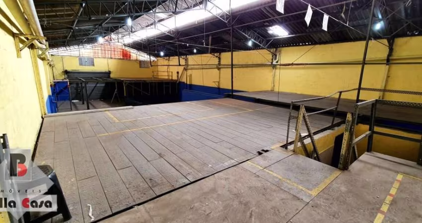 Galpão na Mooca com 510 m2 área construída, pé direito 5 metros