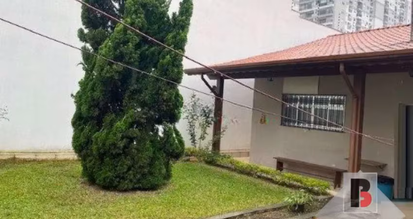 Casa Espetacular na Agua Rasa - Terreno Grande !!!