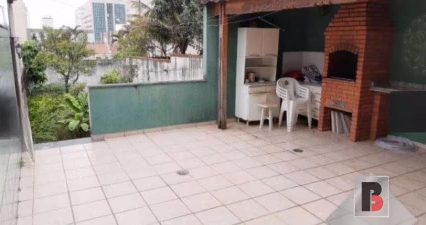 Sobrado  na vila Prudente - 267 m -  3 dormitórios- suite - 3 vagas -  quintal com churrasqueira