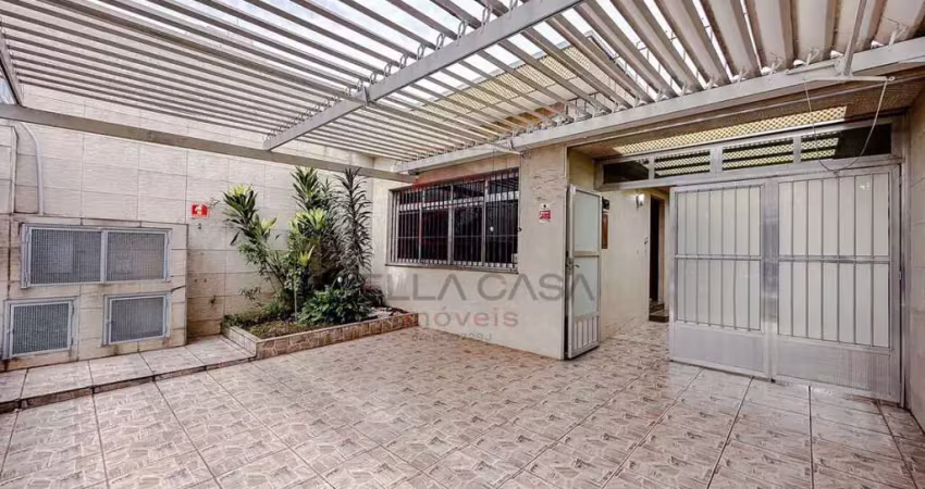 Casa térrea a venda mooca com quintal e entrada lateral