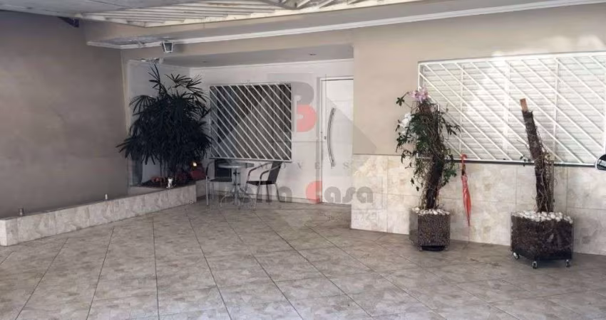 Casa assobradada a venda no parque sao lucas