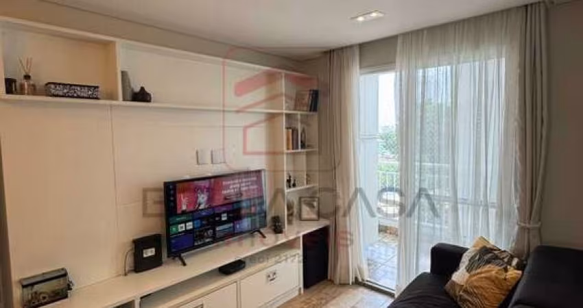 APARTAMENTO À VENDA 3 DORMITORIOS COM 1 SUÍTE E 1 VAGA NO SUBSOLO. BAIRRO: SANTA
