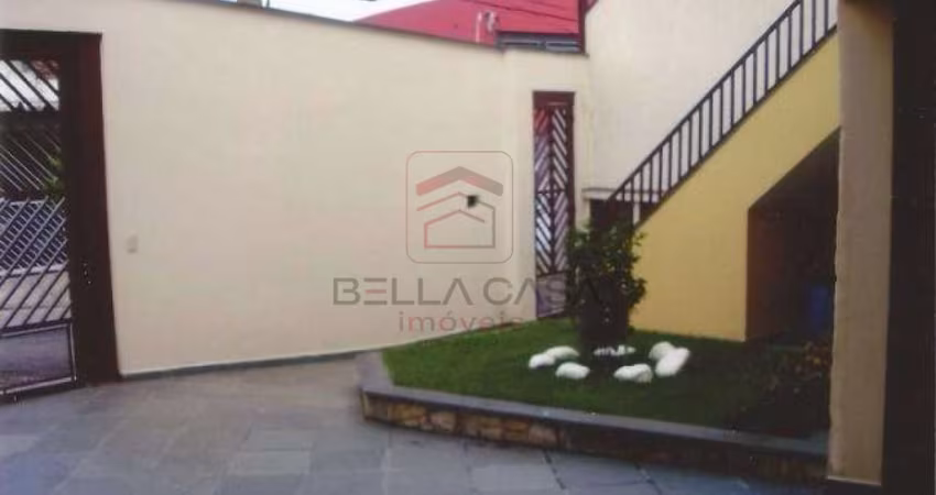 Casa á Venda no Tatuapé com 03 Dormitporios(01 Suíte), 06 Vagas