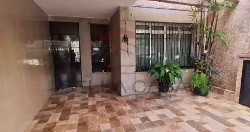 Sobrado Reformado na Vila Prudente | 2 Dormitórios | 148m²