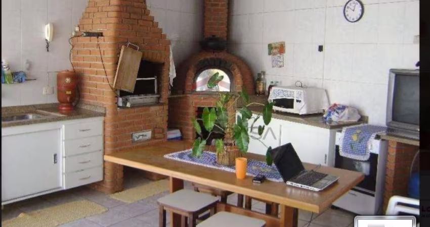 CASA 3 SUITES 7 VAGAS ALTO IPIRANGA