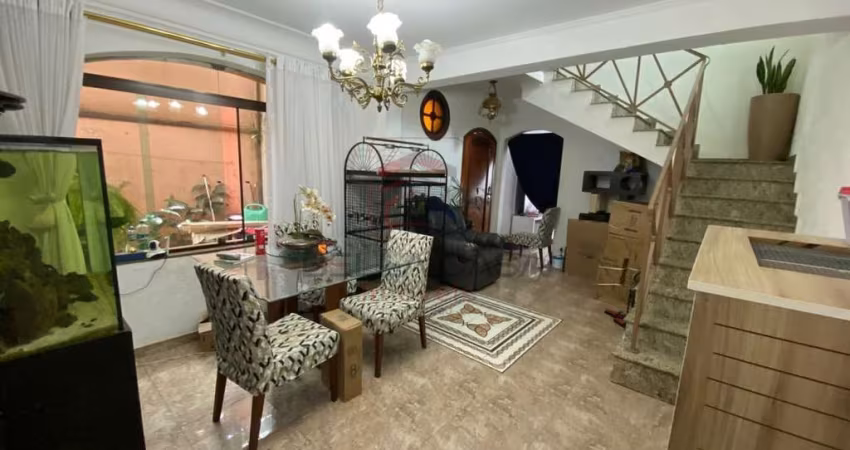 Sobrado a venda com 4 quartos na mooca