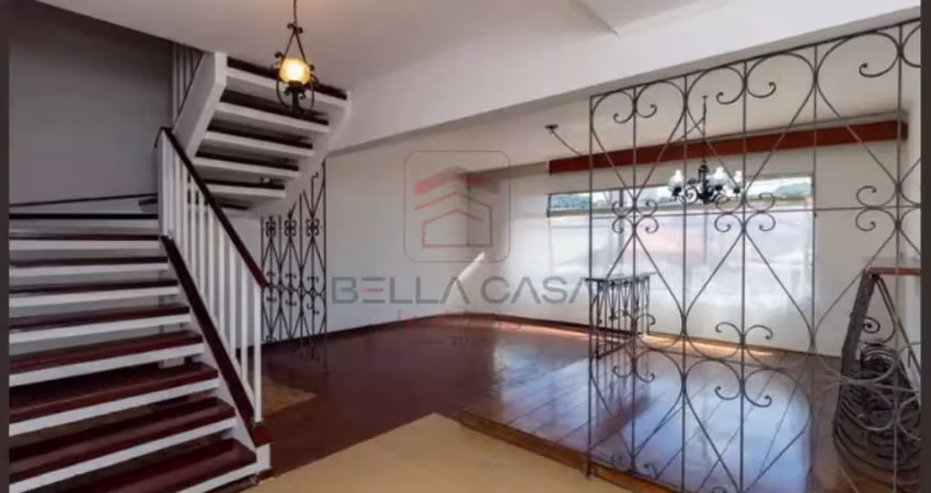 Casa para venda de 209m 3 dormitórios 1 suite 4 banheiros e 2 vagas