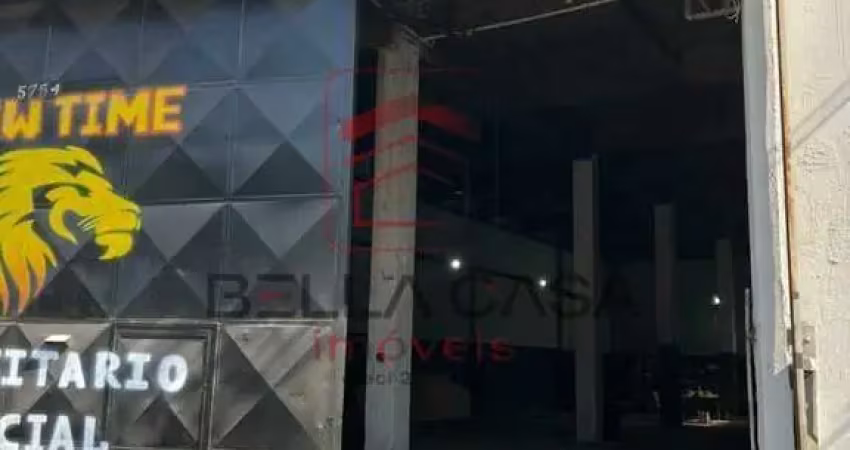 Salão comercial para locação - 300 metros com copa e 10 banheiros