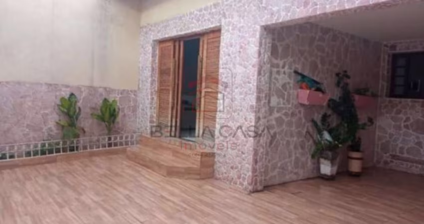 Casa Térrea reformada á venda na Mooca