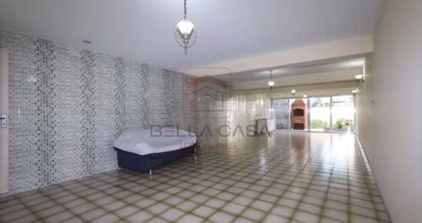 Sobrado a venda na vila zelina com 3 quartos, quintal e churrasqueira