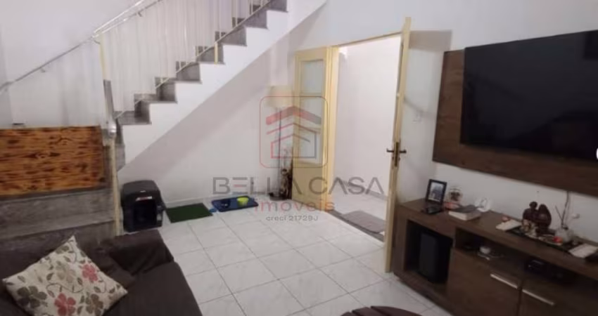 Sobrado a venda na mooca com 3 quartos e 2 vagas