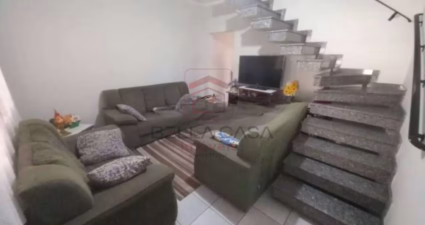 Sobrado na Vila Formosa, 129m2 , 04 quartos, sendo uma suíte e 04 vagas de garagem