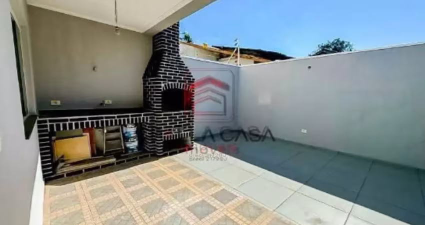 Sobrado a venda na mooca com 3 quartos, quintal e 4 vagas