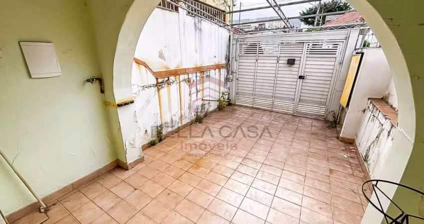 Casa TERREA A VENDA NA MOOCA COM  edícula  e 2 quartos