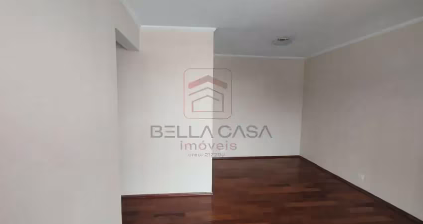 Apartamento na Mooca,  02 quartos, 01 vaga coberta, livre e fixa