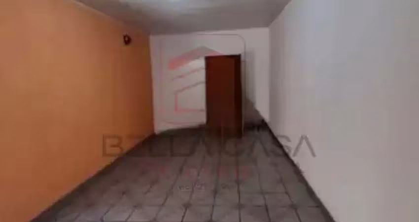 Casa  térrea na vila califórnia,  257 m2, 03 quartos e 02 vagas