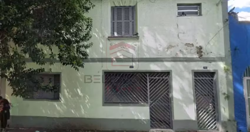 Oportunidade imperdível ? duas casas assobradadas no mesmo terreno com entradas independentes