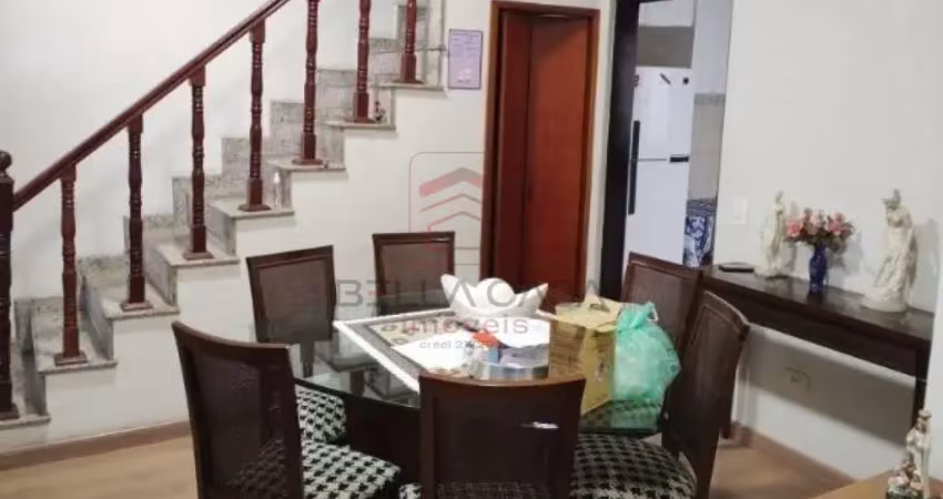 Sobrado a venda no bairro da mooca 3 quartos e quintal