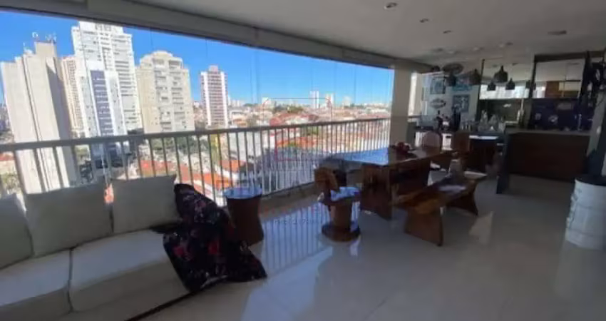 137m² - 3 suítes, andar alto, face norte, terraço gourmet integrado com a sala, 2 vagas fixas, lazer