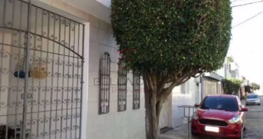 Sobrado com 2 quartos e 2 banheiros à venda, 100 m²