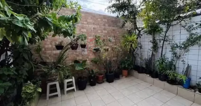 Sobrado aconchegante na vila monumento ? a 100 metros do parque da independência
